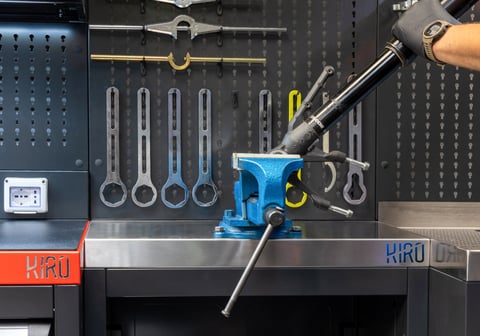 revisione forcelle moto