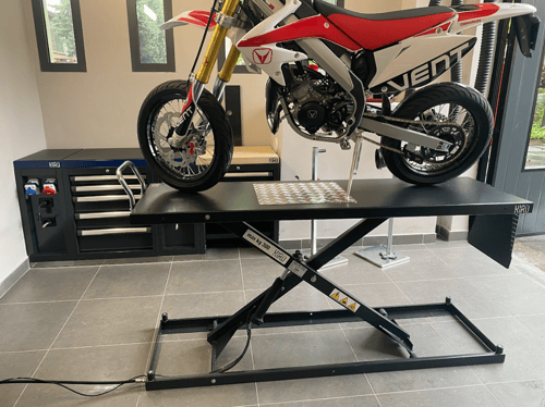 motorbike lift table